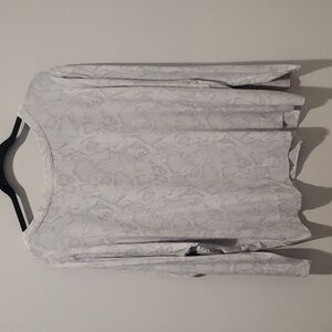 J. Jill Knit Snake Print Top Size Large